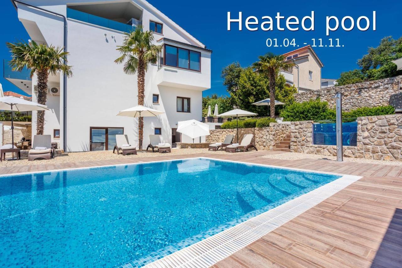 Apartments Petra Krk Кърк Екстериор снимка