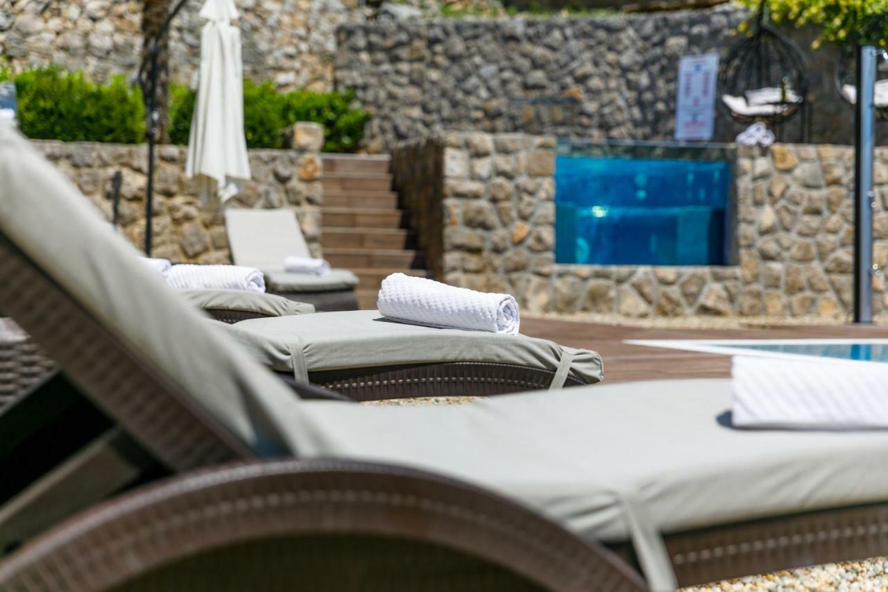 Apartments Petra Krk Кърк Екстериор снимка