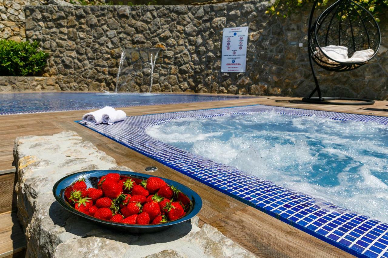 Apartments Petra Krk Кърк Екстериор снимка