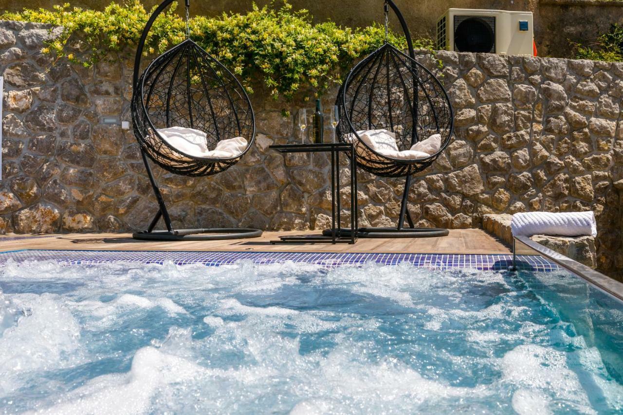 Apartments Petra Krk Кърк Екстериор снимка